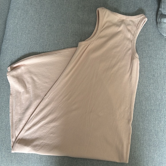 The Base Reimi Rib Midi Dress - Picture 6 of 8